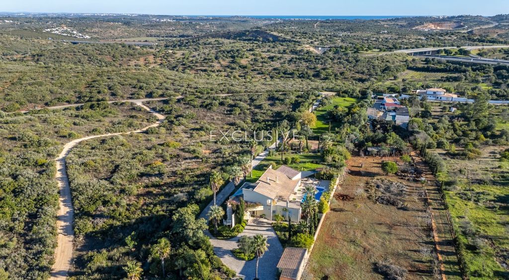 Property photo 2 of 46