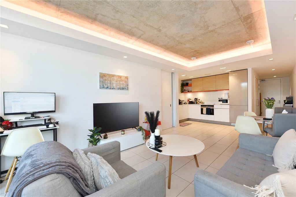 Property photo 3 of 8 Picture No. 07