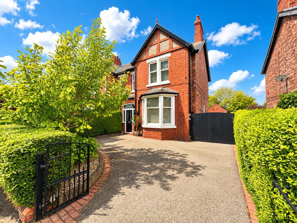 Property photo 1 of 55 1.Png