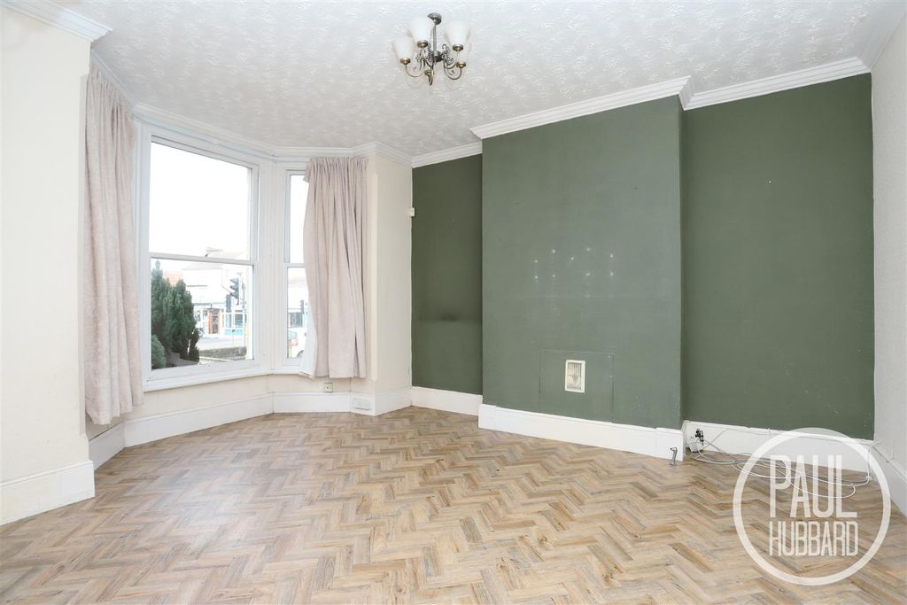 Property photo 2 of 16 Img_9773.Jpg