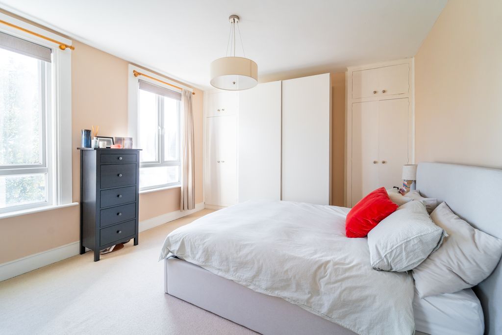 Property photo 3 of 11 Ndb08974-Edit