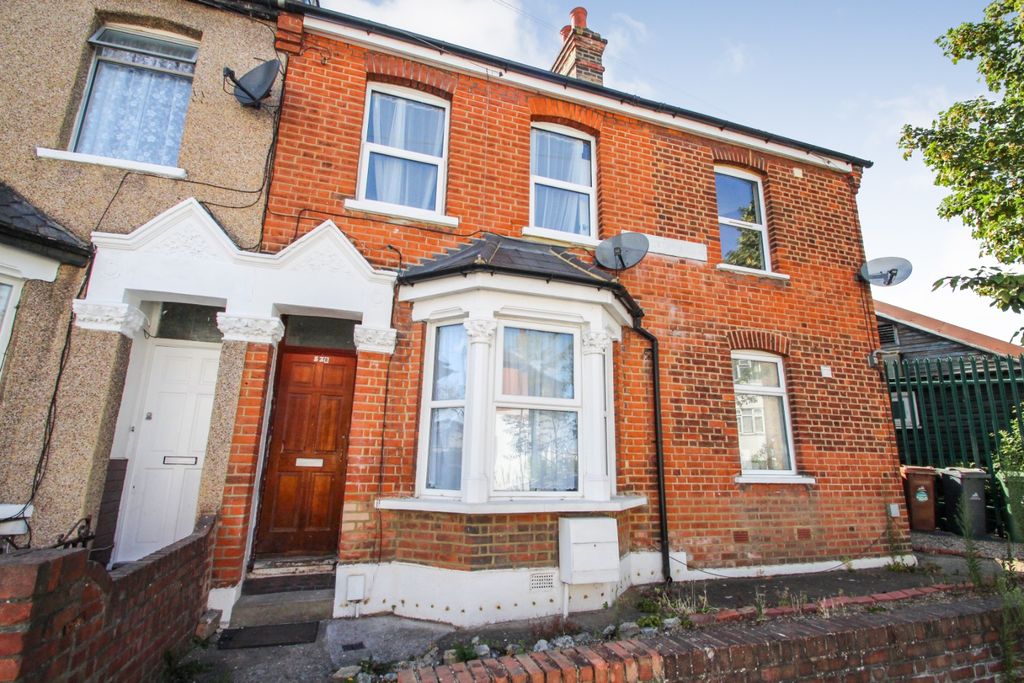 Property photo 1 of 8 5383980