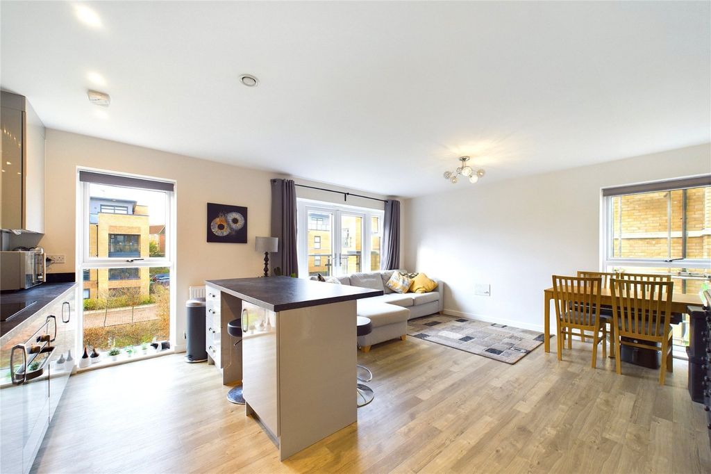 Property photo 3 of 7 Picture No. 07