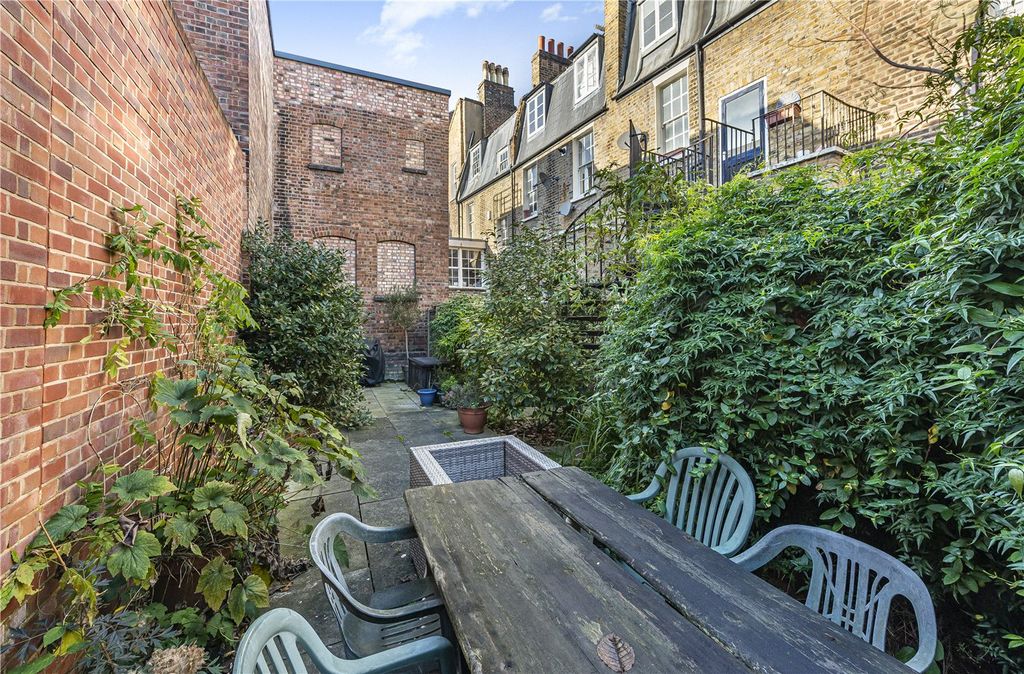 Property photo 3 of 13 Picture No. 31