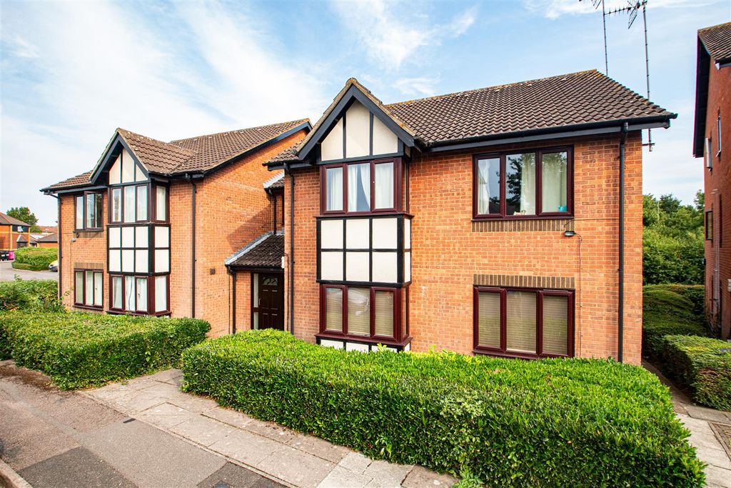 Property photo 1 of 9 14Tenby_4.Jpg