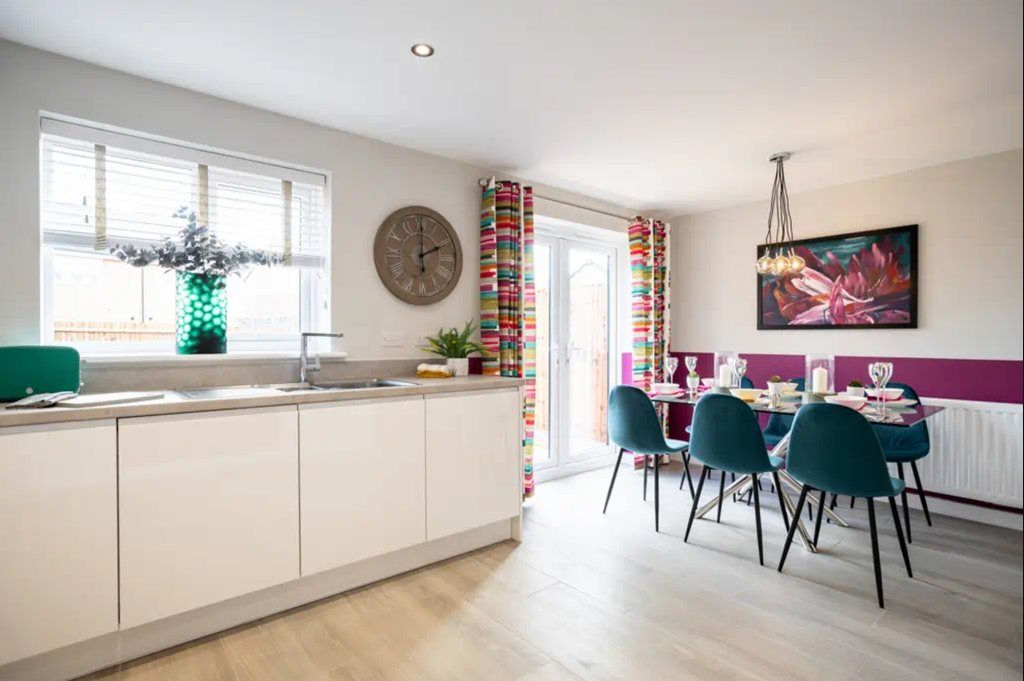 Property photo 2 of 14 Whitton Kichen Diner 2