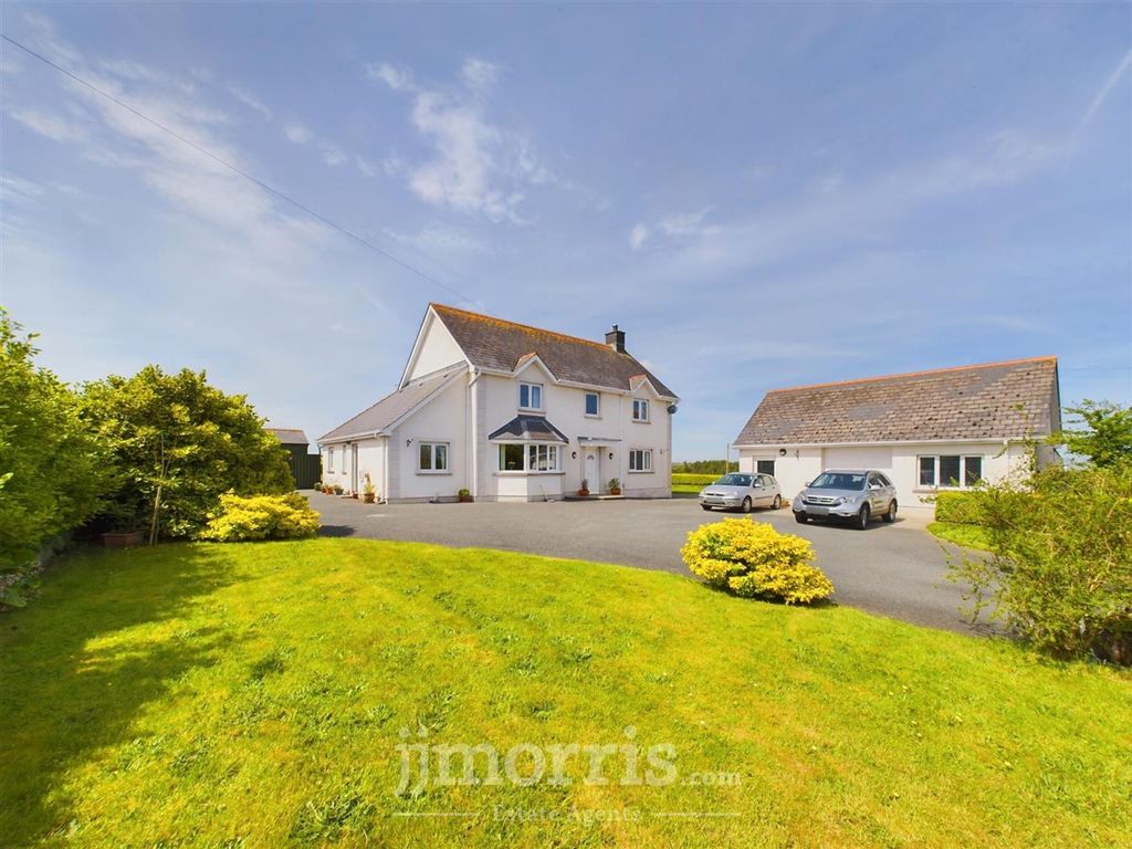 Property photo 1 of 70 Cam03686G0-Pr0069-Still055.Jpg