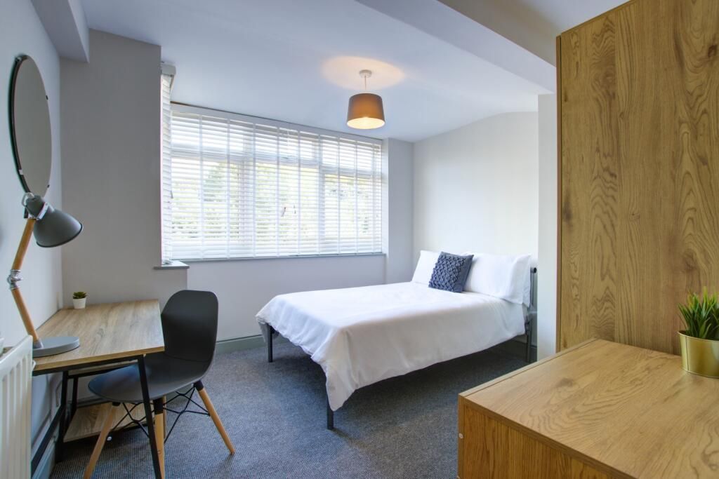 Property photo 3 of 16 71566_10325089_Img_02_0000.Jpeg