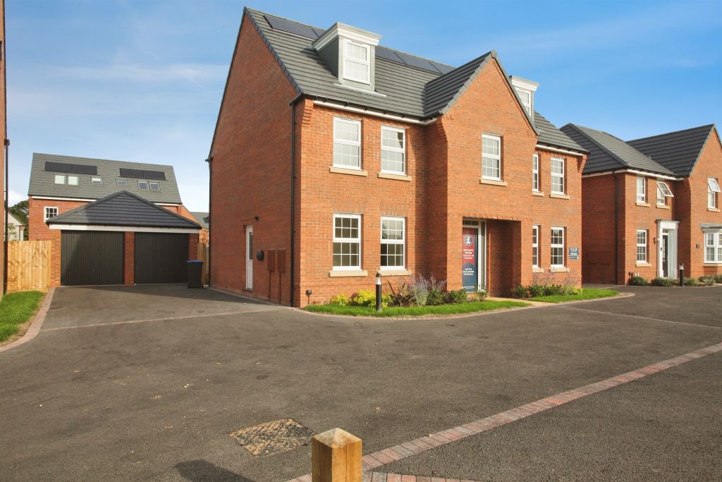 Property photo 2 of 33