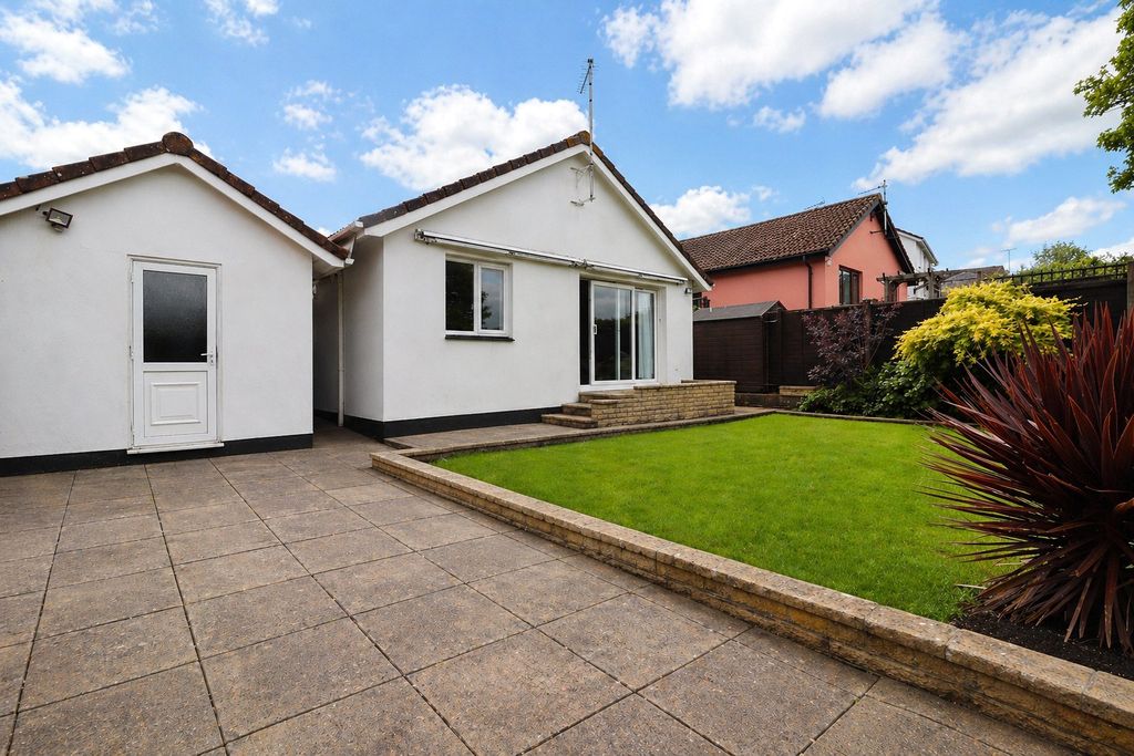 Property photo 3 of 16 3 - Picture No. 13