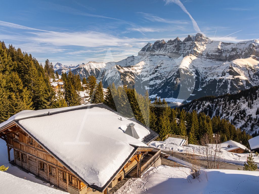 Property photo 3 of 13