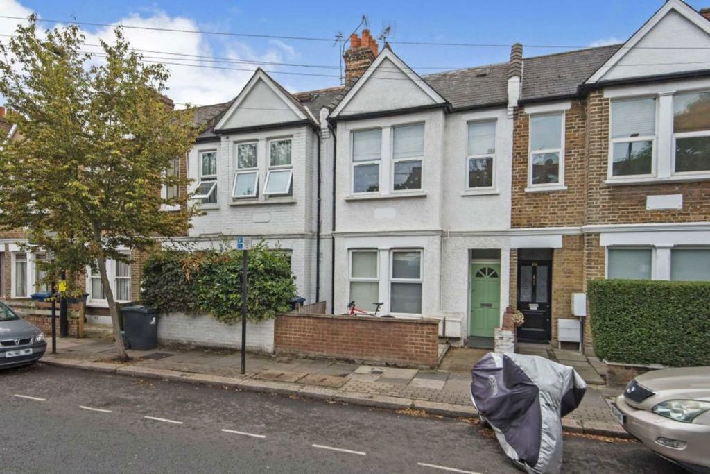 Property photo 1 of 5