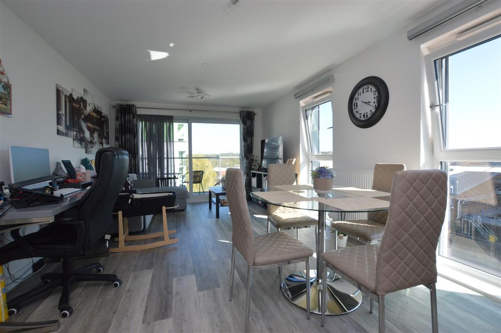 Property photo 3 of 11 Dsc_1220.Jpg