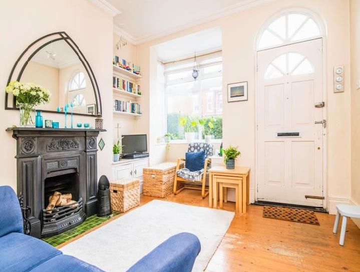 Property photo 2 of 12 Image