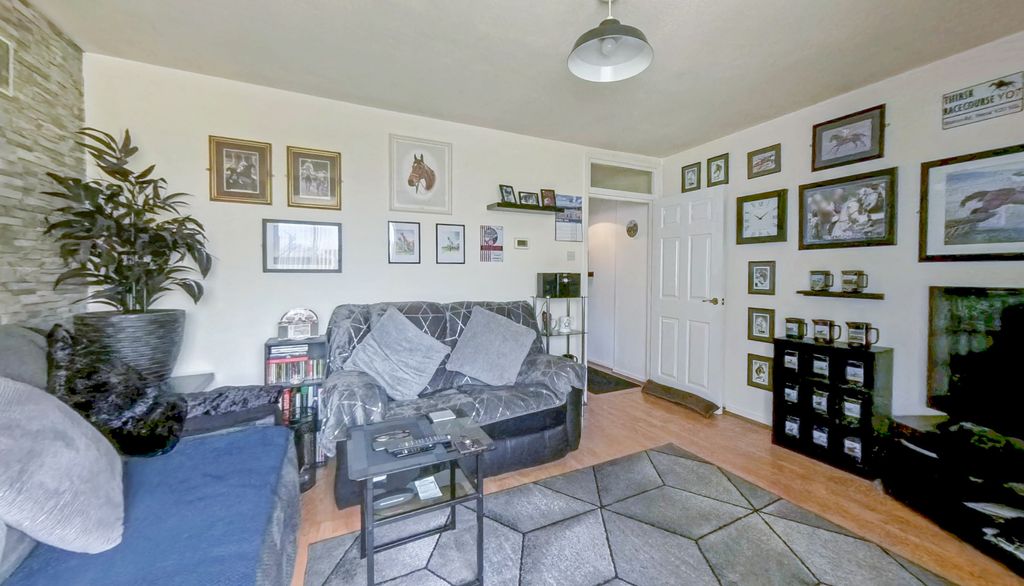 Property photo 2 of 15