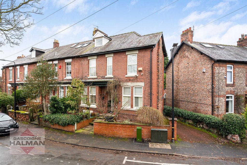 Property photo 1 of 19 (Main)