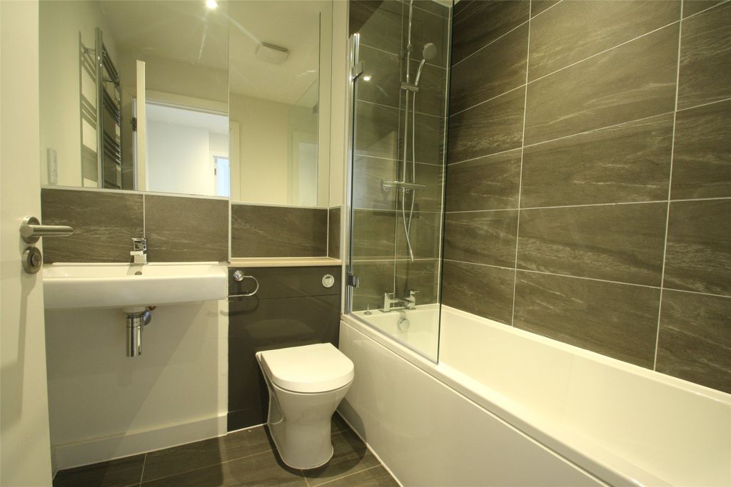 Property photo 2 of 7 Picture No. 05