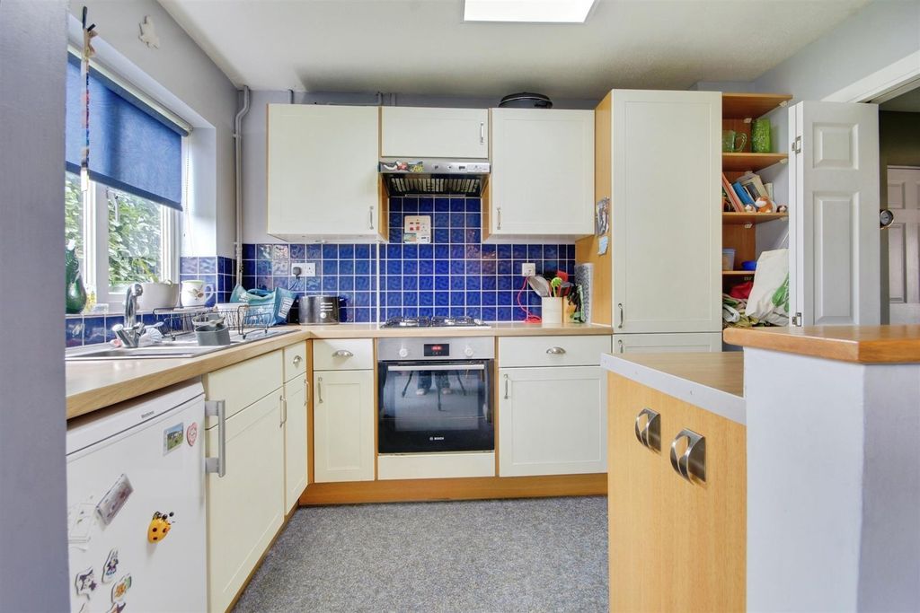 Property photo 3 of 13 A85323Ca-Img_4032-Img_4034.Jpg