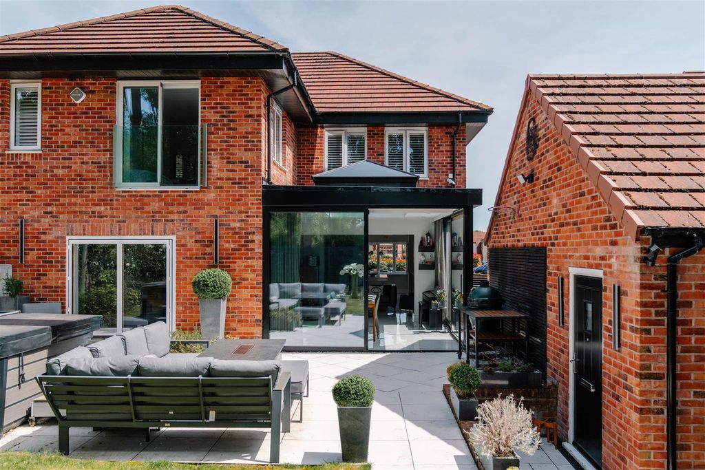 Property photo 2 of 52 Externals-17.Jpg