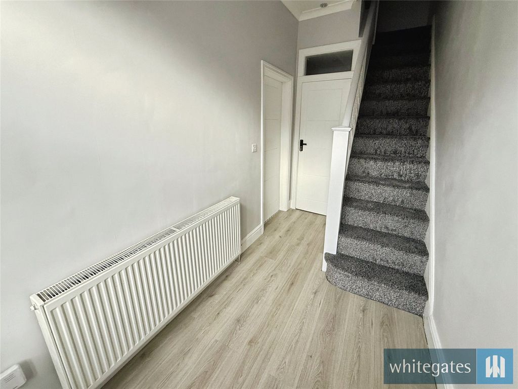 Property photo 3 of 20 Picture No. 16