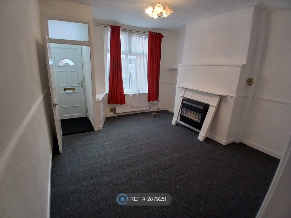 Property photo 2 of 6