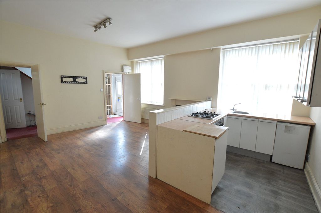 Property photo 2 of 7 Picture No. 04
