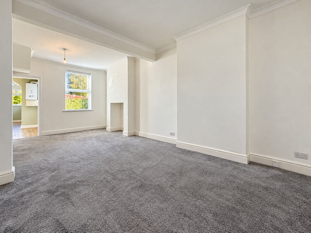 Property photo 2 of 16 5541124