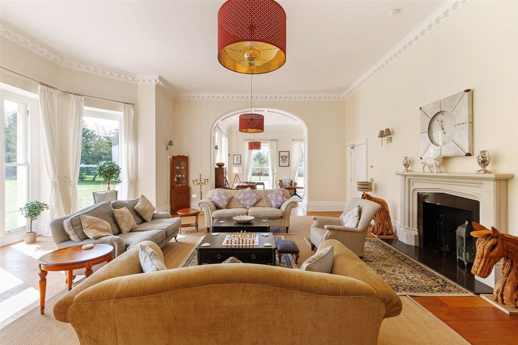 Property photo 2 of 24 Drawing Room