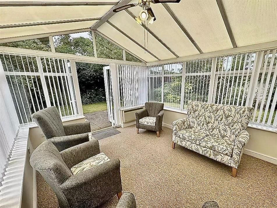 Property photo 3 of 30 Communal Conservatory