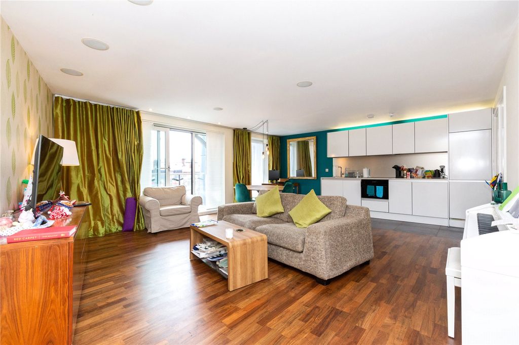 Property photo 1 of 15 Open Plan Living