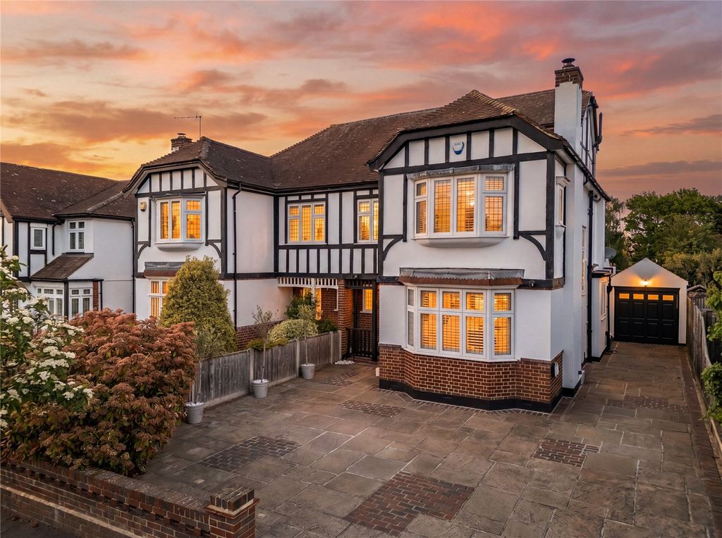 Property photo 1 of 28 Twilight Edit