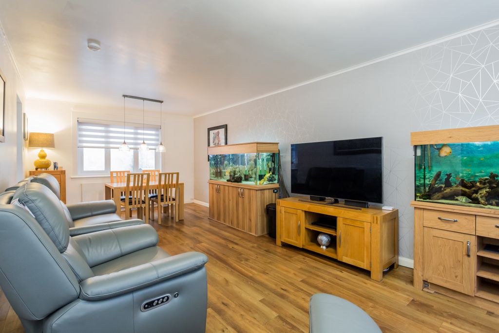 Property photo 2 of 13 Property Image 2