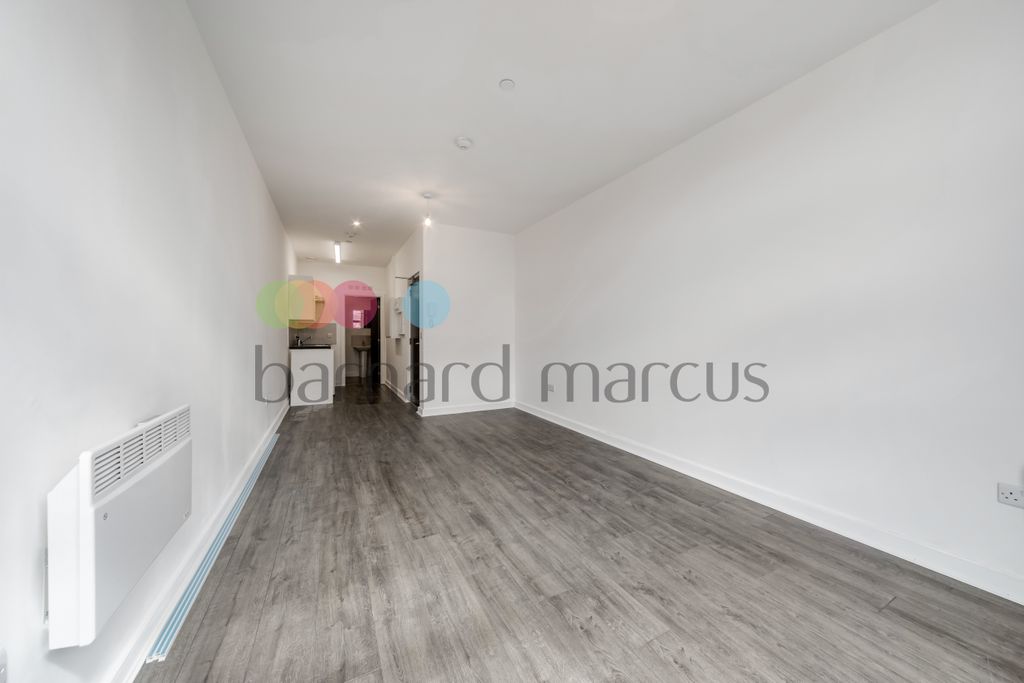 Property photo 3 of 9 Image