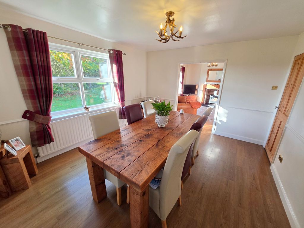 Property photo 3 of 26