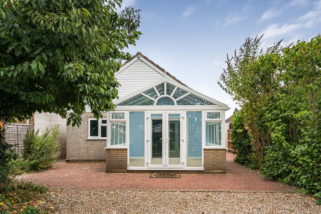 Property photo 3 of 30