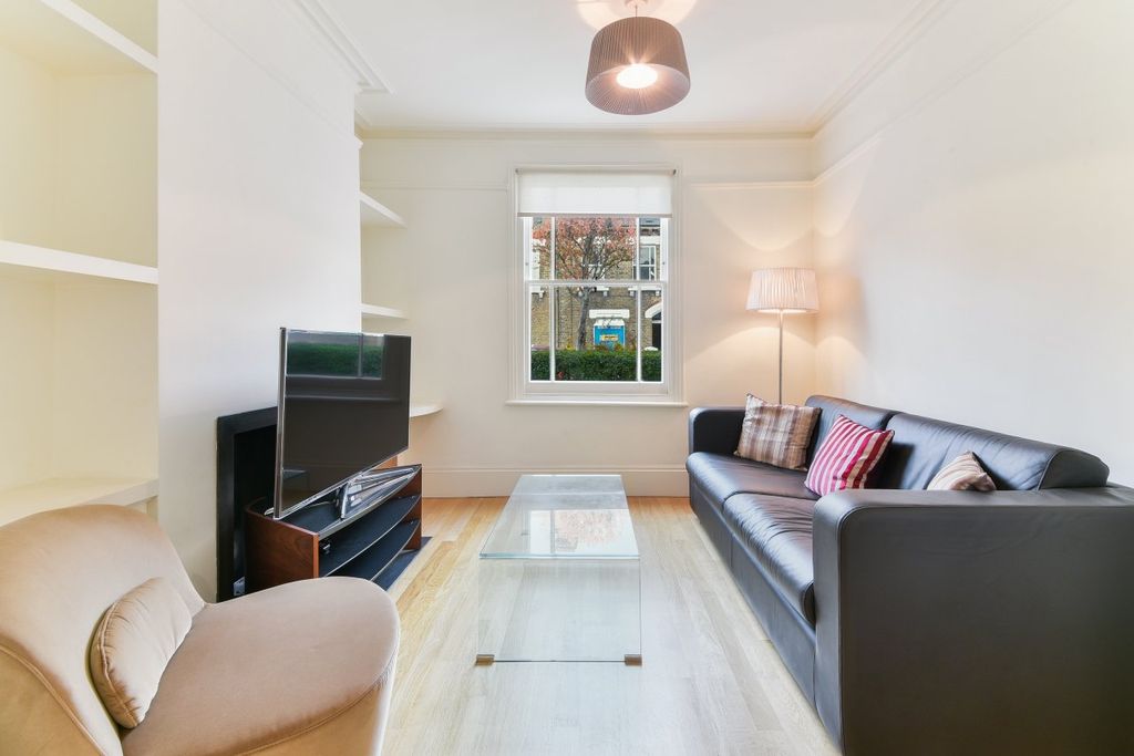 Property photo 2 of 8 Living Room