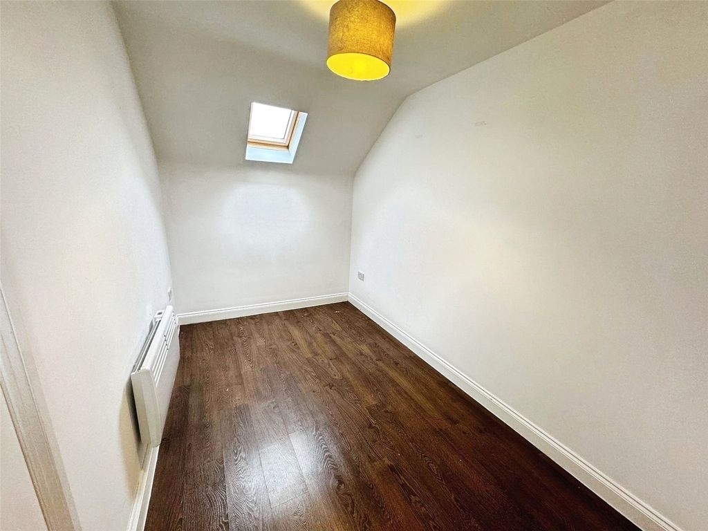 Property photo 3 of 4 Picture No. 03