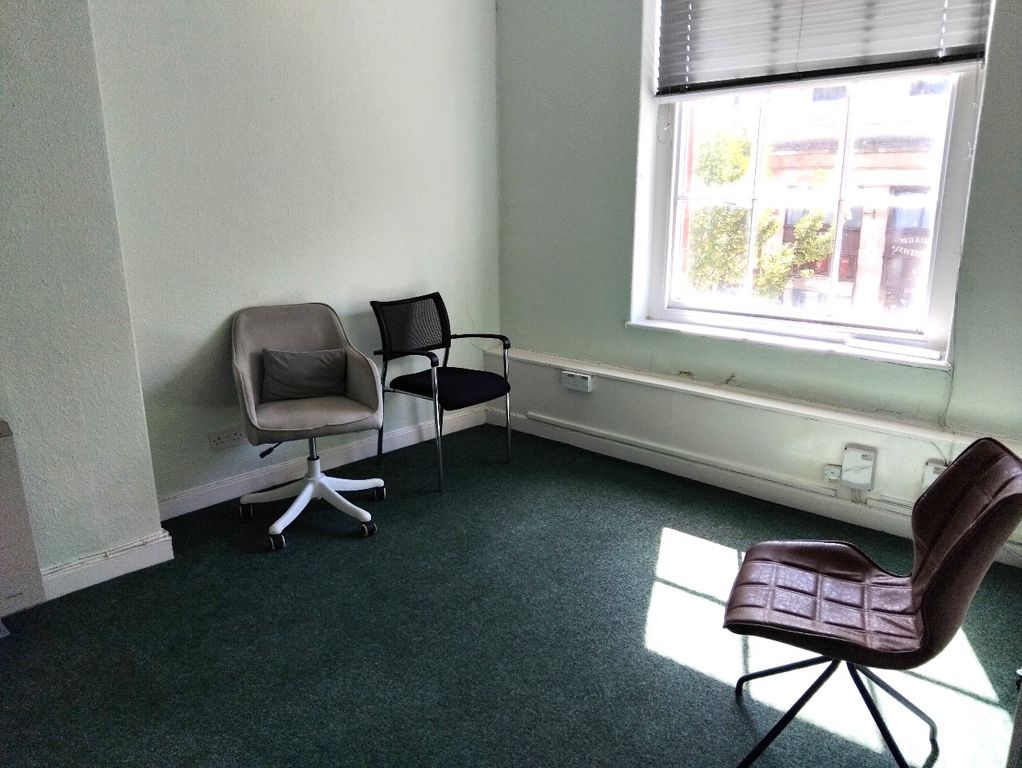 Property photo 3 of 8
