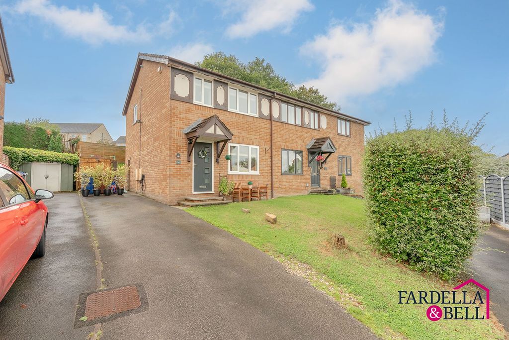Property photo 1 of 16