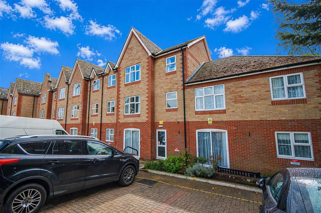 Property photo 1 of 9 8A8Cfdb9-Ec13-4c53-9731-c7Fbdddc8d4B.Png