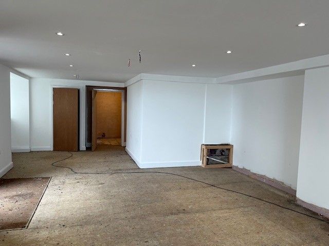 Property photo 3 of 4