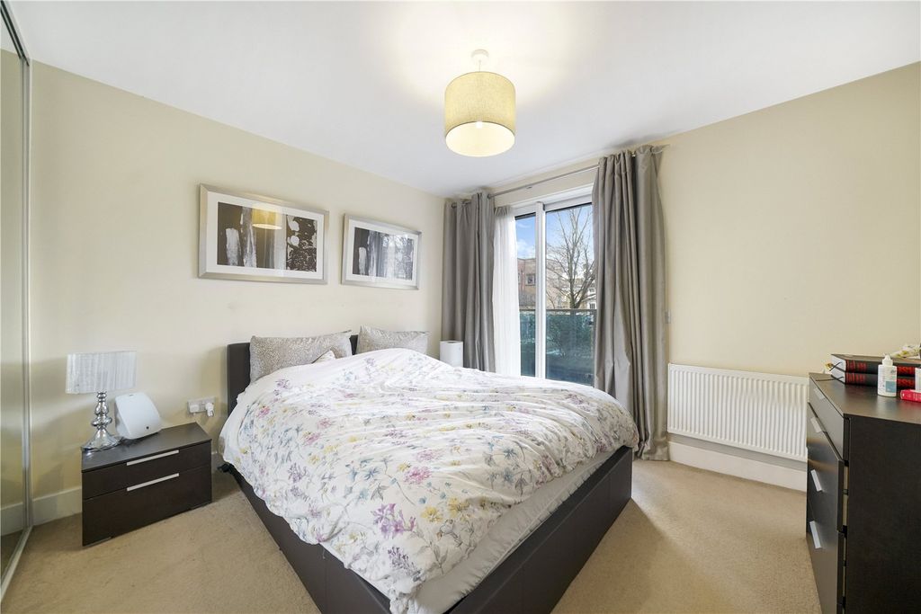 Property photo 3 of 15 Picture No. 05