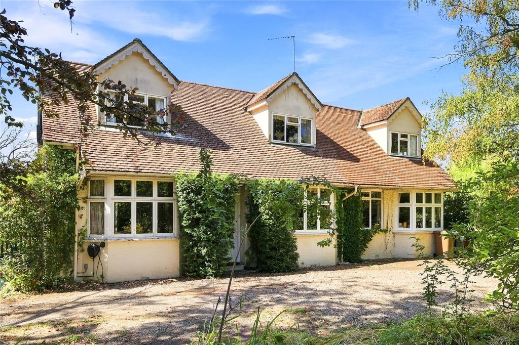 Property photo 1 of 29 Picture No. 21