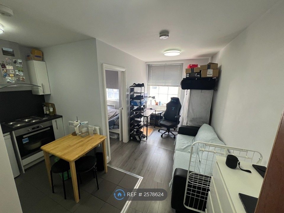 Property photo 1 of 6