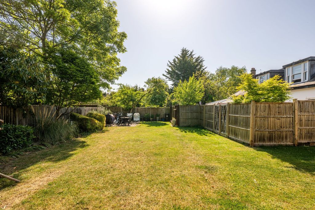 Property photo 3 of 13 Picture No. 24