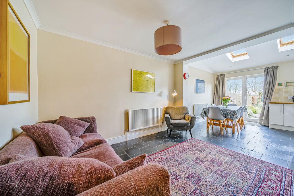 Property photo 3 of 19 1258381 (3)