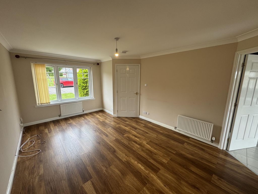 Property photo 3 of 56