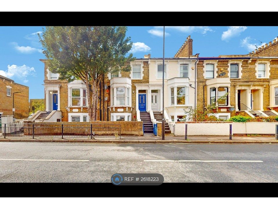 Property photo 1 of 9