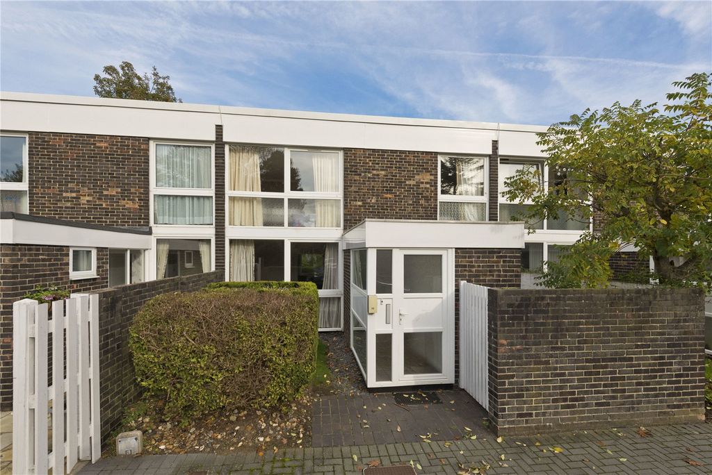 Property photo 1 of 6 Front External