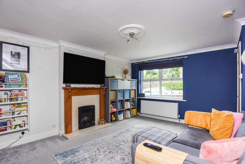 Property photo 3 of 16 Leaholm-15.Jpg